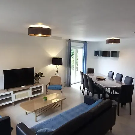 Maison Calme Proche Ferienhaus *