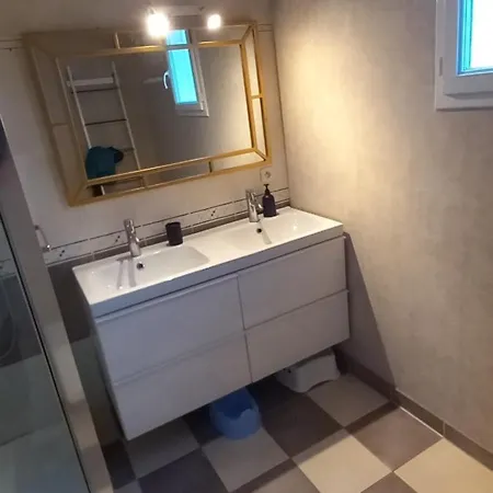 Maison Calme Proche Ver-sur-Mer